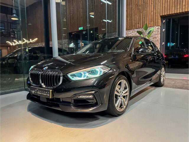 BMW 1-SERIE 118i Edition Nieuw model, Sportpakket, Carplay, CC.