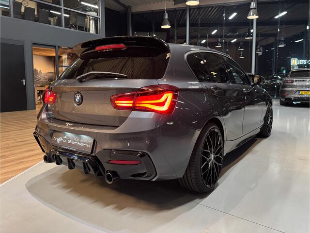 BMW 1-SERIE 118i Edition M-performance, M135i look.