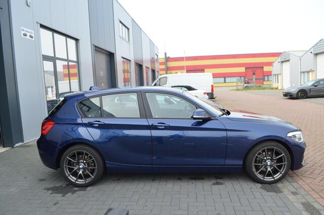 BMW 1-SERIE 118i High Exe M-sport