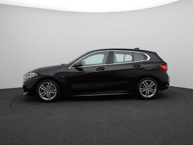 BMW 1-SERIE 5-deurs 120i Executive | M Sportpakket | Adaptieve LED | DAB | HiFi | 17''