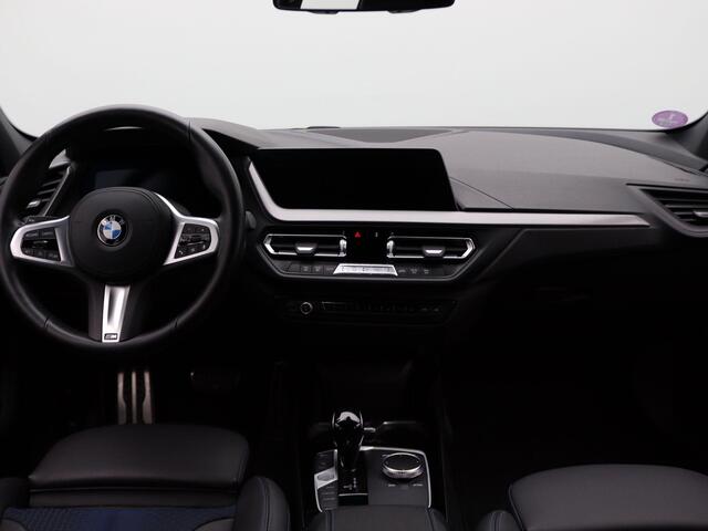 BMW 1-SERIE 5-deurs 120i Executive | M Sportpakket | Adaptieve LED | DAB | HiFi | 17''