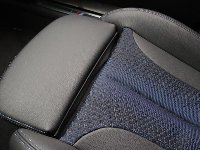 BMW 1-SERIE 5-deurs 120i Executive | M Sportpakket | Adaptieve LED | DAB | HiFi | 17''