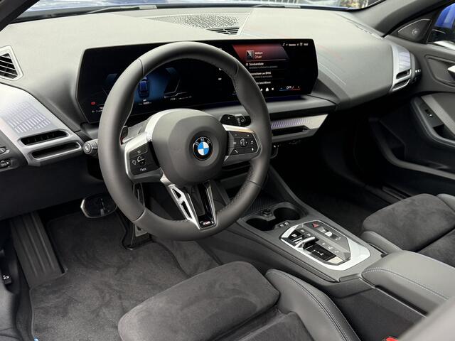 BMW 1-SERIE 120 | M-Sport Pro | 19'' | Harman/Kardon | Stoelverw. | Comf. Acc. | Adapt. LED