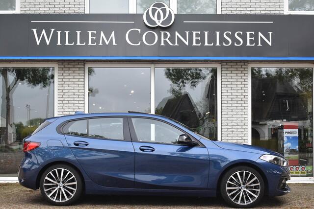 BMW 1-SERIE 118i High Exe ACC Leder Pano Head Up Elc Stoel