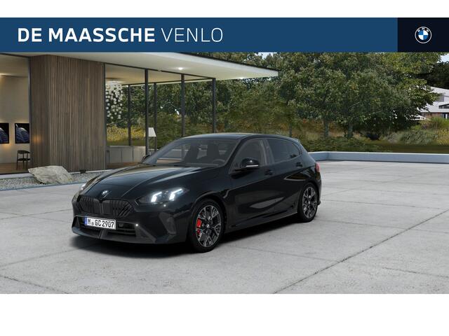 BMW 1-SERIE 120 M Sport Automaat / Sportstoelen / Achteruitrijcamera / Adaptieve LED / M Adaptief onderstel / Comfort Access / Stoelverwarming / Parking Assistant