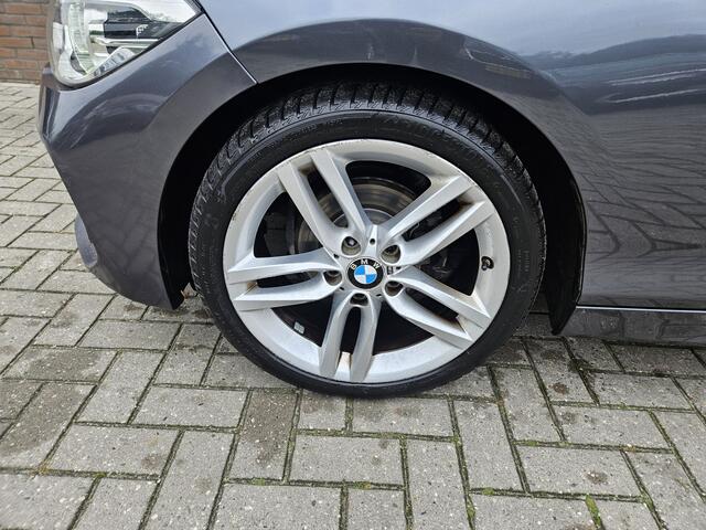 BMW 1-SERIE 118i Edition M Sport Shadow High Executive