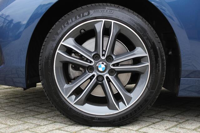 BMW 1-SERIE 118i Executive Edition | Cruise Control | Origin NL | Parkeersensoren | Navigatie