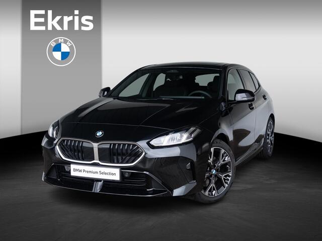 BMW 1-SERIE 120 | M Sportpakket | Verwarmd Stuurwiel | Panoramadak | Achteruitrijcamera | Stoelverwarming | Harman-Kardon | 18''