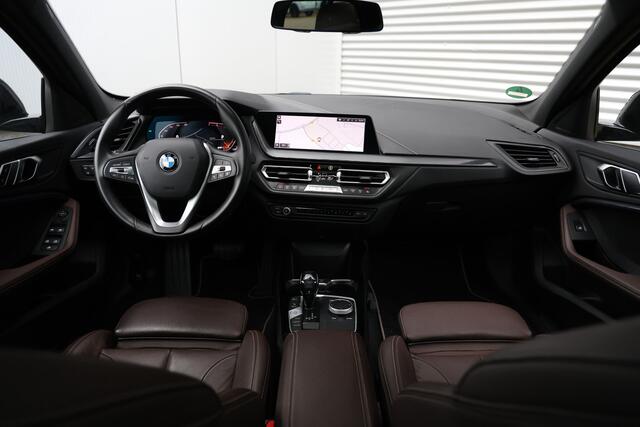 BMW 1-SERIE 118i Executive Sportline NAP|Pano|Trekh|Cam|Leder|Sportst