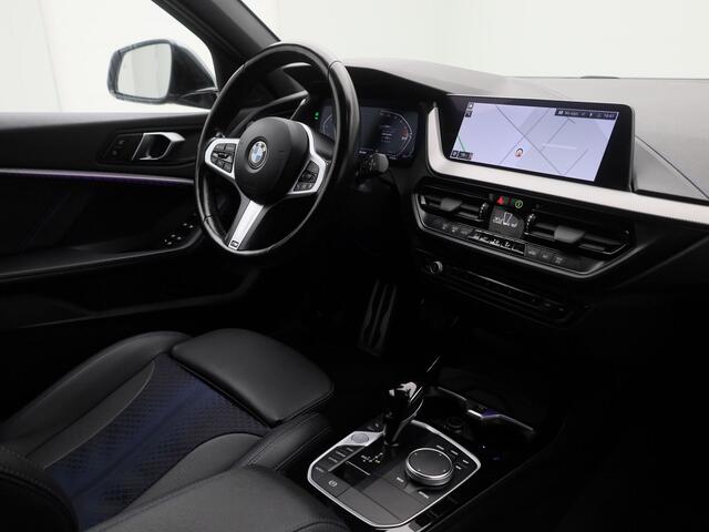 BMW 1-SERIE 118i Automaat M-Sport | CAMERA | ADAPTIVE | CARPLAY