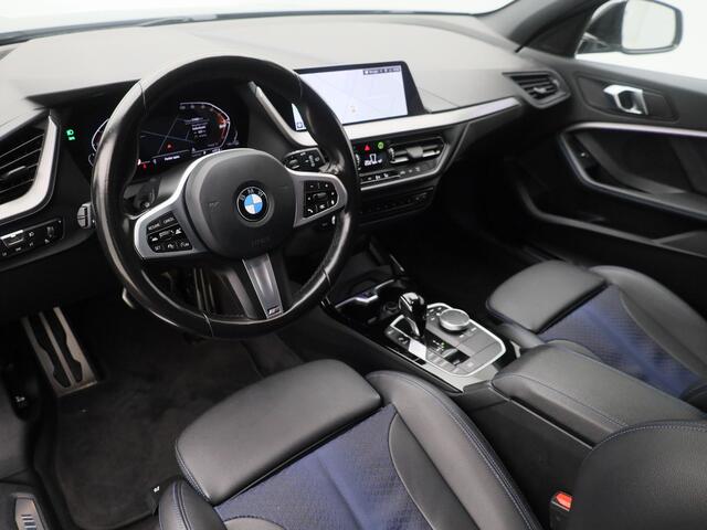 BMW 1-SERIE 118i Automaat M-Sport | CAMERA | ADAPTIVE | CARPLAY