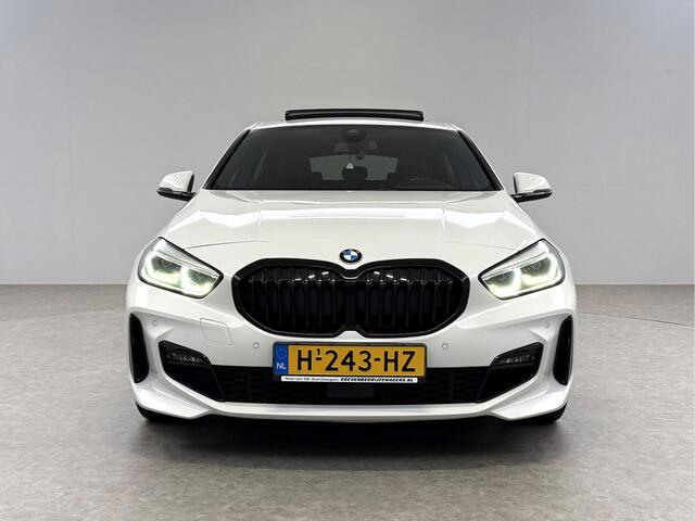 BMW 1-SERIE 118i High Executive Edition M-Sport 141PK | Pano | Virtual | Sfeerverl. | Carplay | Leder | Stoelverw. | NAP