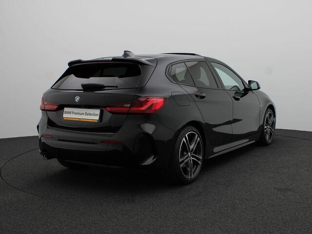 BMW 1-SERIE 5-deurs 118i Executive | M Sportpakket | Audio Media Pack | Parking Pack | Safety Pack | Panoramadak | Active Cruise Control | DAB | HiFi | 18''