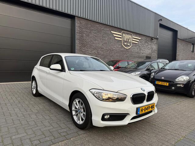 BMW 1-SERIE 116i Centennial High Executive | 1E EIGENAAR | 12MND GARANTIE | AIRCO | CRUISE | STOELVERWARMING | LMV |
