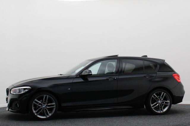 BMW 1-SERIE 118i Executive M Sport Automaat Schuif-/kanteldak, Camera, Navigatie, Climate, LED, 18"