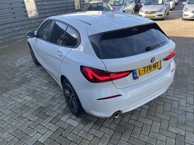 BMW 1-SERIE 116i Business Edition / Clima / Virtual / Led / Pdc 50%deal 8975 ACTIE