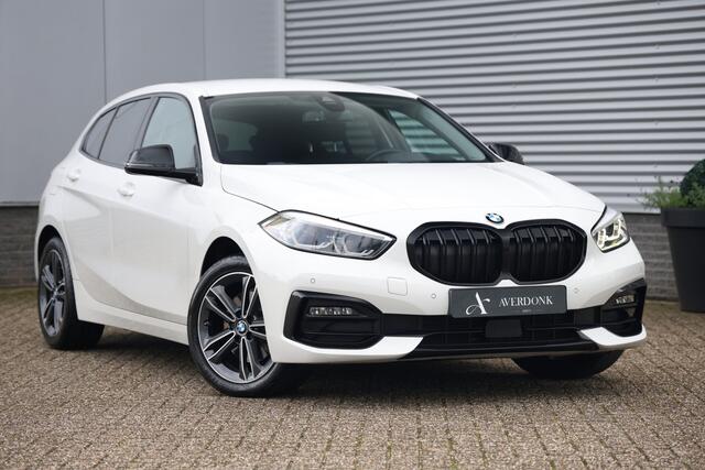 BMW 1-SERIE 118i Executive Sportline Aut. NAP|Sportst|Sfeervl|Carplay