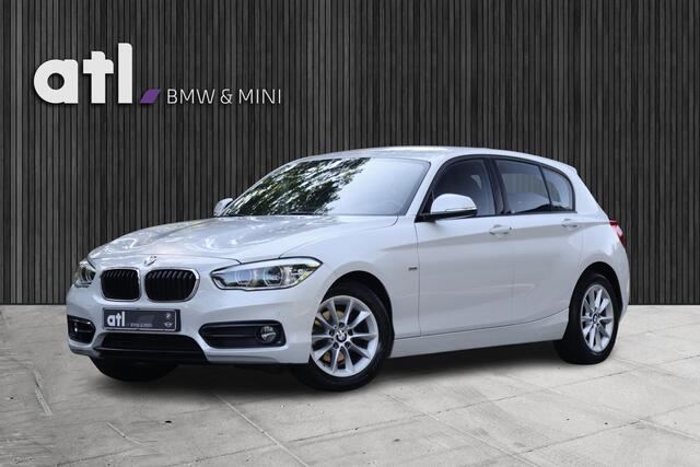 BMW 1-SERIE 118i Corporate Lease Executive Sportline, LED, Hydro-besturing, Cruise Control, DAB, Lichtpakket, Navigatie, Automatische Airco, Nederlands, etc.