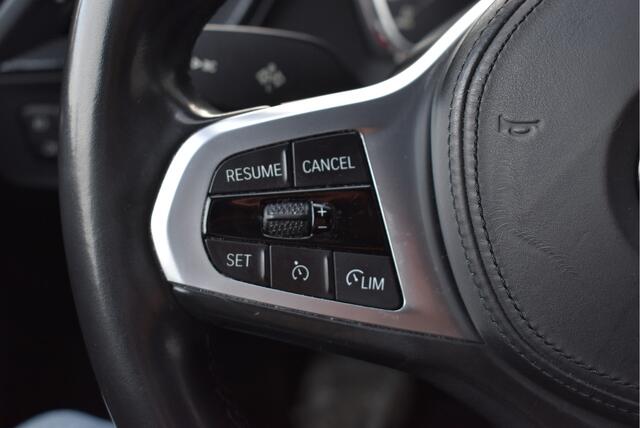 BMW 1-SERIE 118i Executive Sport Cruise, Afn.trekhaak, Stoelverwarming, PDC, Sfeer