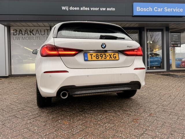 BMW 1-SERIE 118i | Camera | Navigatie