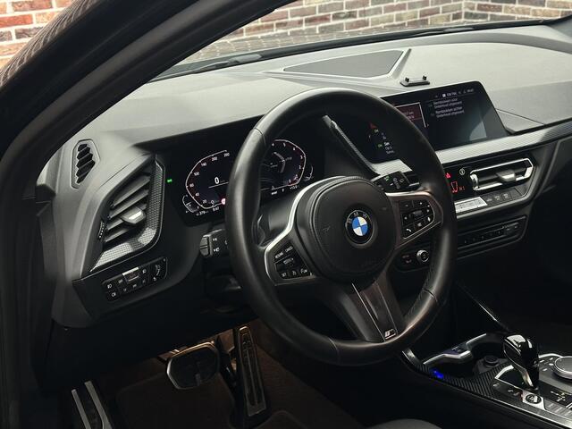 BMW 1-SERIE 118i High Executive M Sport H/K Camera M Dealer Onderhouden