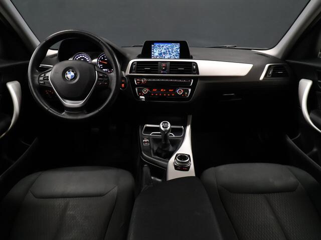 BMW 1-SERIE 116i Corporate Lease Executive [NAVIGATIE, CRUISE CONTROL, PDC ACHTER, BLUETOOTH, LED VERLICHTING, CLIMATE CONTROL, NIEUWSTAAT]