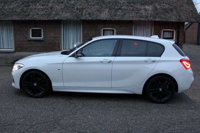 BMW 1-SERIE 116d Corporate Executive LED GR. NAVI M-SPORT 5-DRS 187000KM!!!