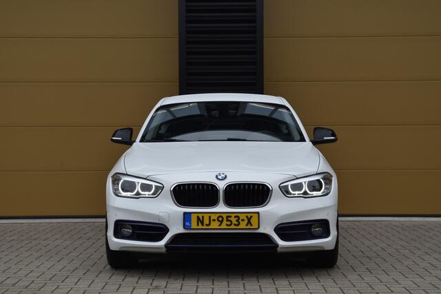 BMW 1-SERIE 118i Centennial High Executive * LED * Sportline * Harman Kardon * M-Stuurwiel *