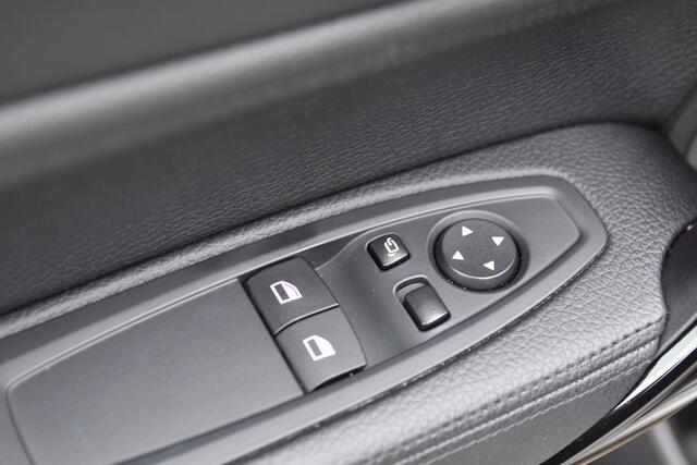 BMW 1-SERIE 118i Centennial High Executive * LED * Sportline * Harman Kardon * M-Stuurwiel *