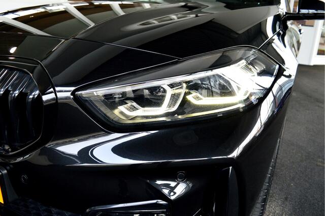 BMW 1-SERIE 118i M-Sportedition | 19" | Pano | Leder | Active Cruise