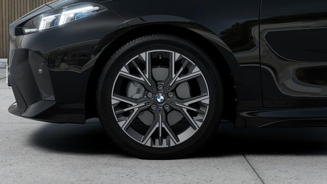 BMW 1-SERIE 120 M Sport Automaat / Sportstoelen / Achteruitrijcamera / Adaptieve LED / M Adaptief onderstel / Parking Assistant / Comfort Access