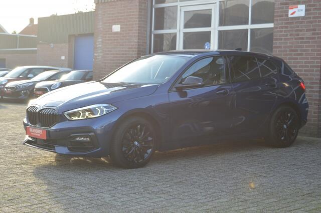 BMW 1-SERIE 118i Executive | AUT - VRT.DASH - CAMERA