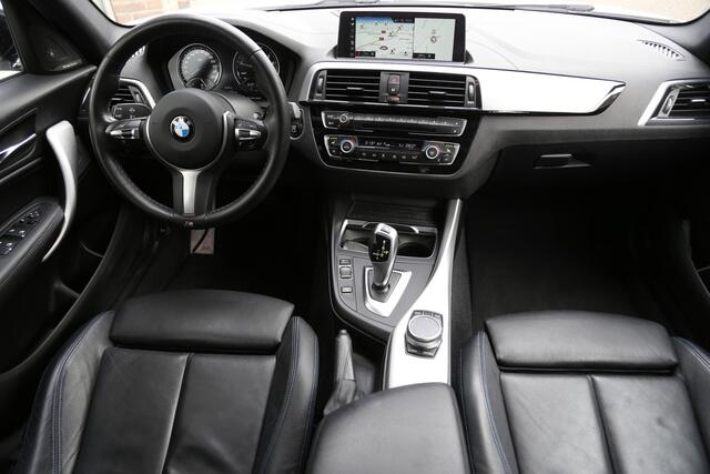 BMW 1-SERIE 118i M-Sport High Exec Autom Schuifdak HK Camera Leer Navi LED