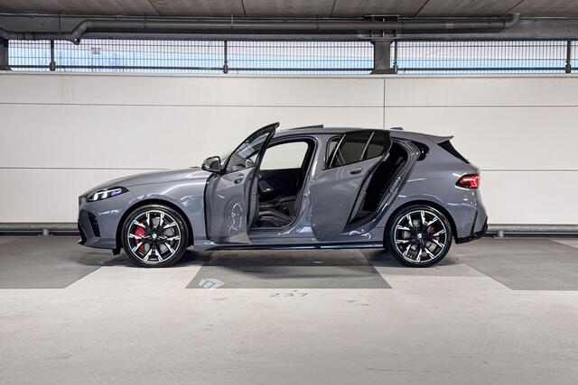 BMW 1-SERIE 120 M Sport Design Edition | M Sportpakket Pro | Premium Pack