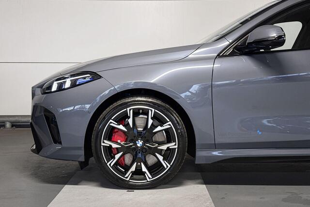 BMW 1-SERIE 120 M Sport Design Edition | M Sportpakket Pro | Premium Pack