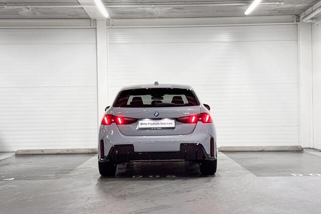 BMW 1-SERIE 120 | M-Sport Design | Driving Assistant | Parking Assistant | Stoelverwarming