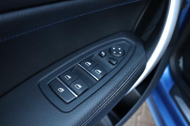 BMW 1-SERIE M140i Edition Shadow, Origineel Nederlands