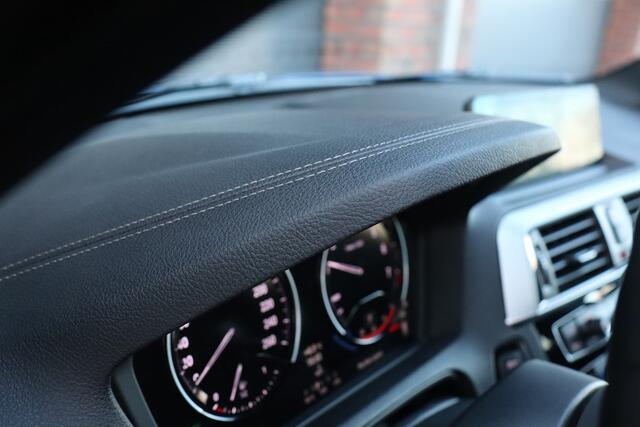 BMW 1-SERIE M140i Edition Shadow, Origineel Nederlands