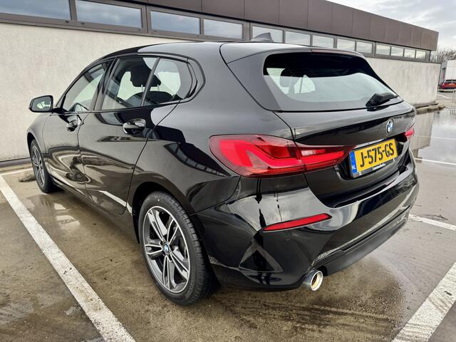 BMW 1-SERIE 118i Executive | Sport-Line | Navi | Cruise | Sportline- intr. | Dealer onderhouden |