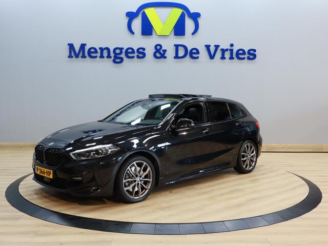 BMW 1-SERIE 120i M Sport Airco ECC | Panorama | Sfeer | Cruise Control | Trekhaak | LED | Apple Carplay | Isofix