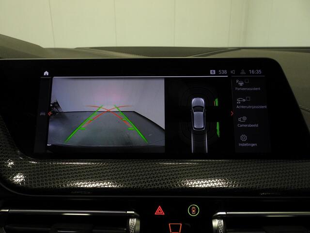 BMW 1-SERIE 118i Aut. Intro Sport Line VOL LEER/NAVI/CAMERA/LED/18"LMV!