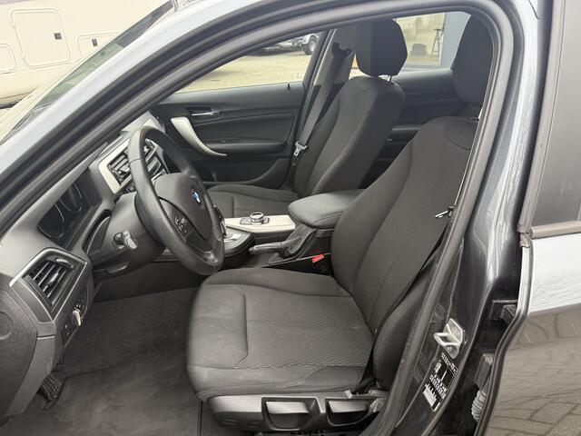 BMW 1-SERIE 118i Corporate Lease - Automaat - Clima - Navigatie - Origneel NL - Volledig Onderhouden - NAP