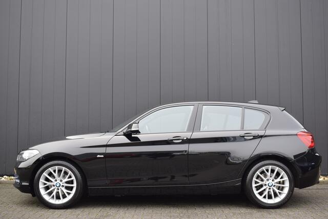 BMW 1-SERIE 118i Automaat Sport Line Shadow Executive LED | Full Map Navi | Sportstoelen | ECC | Volledig Onderhouden!!