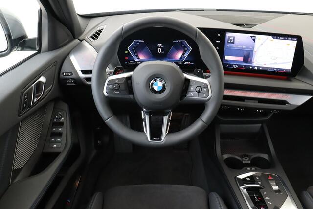 BMW 1-SERIE 120 M SPORT DESIGN EDITION -PANO.DAK|M-SPORT|PRIVACY.GLAS|STEPTRONIC|DRIVING.ASSISTANT|CARPLAY|STOELVERW.