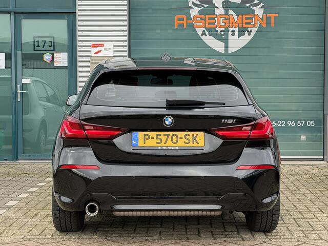 BMW 1-SERIE 118i High Executive / Automaat / Virtual Cockpit / Carplay / 40.769km NAP!!