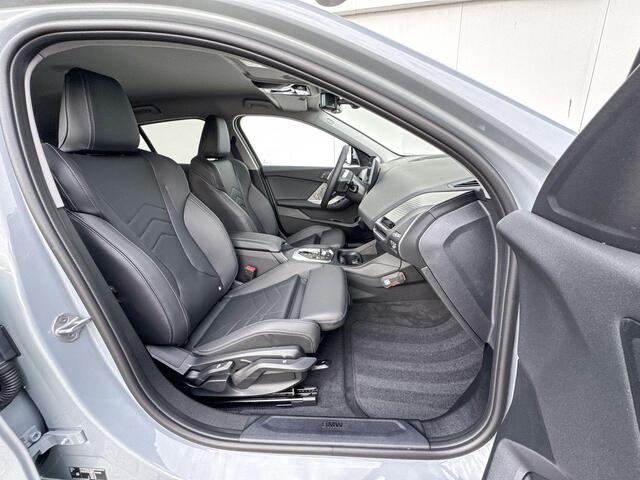 BMW 1-SERIE 120 | M Sport Design Edition | Premium Pack