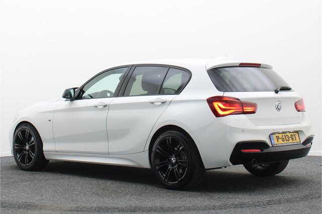 BMW 1-SERIE 118i Edition M Sport Shadow High Executive Automaat Leer, Navigatie, LED, Cruise, Stoelverwarming, 18"