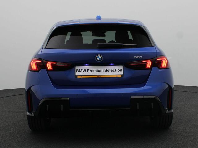 BMW 1-SERIE 120 M Sportpakket | Premium Pack | Stuurwielrand Verwarmd | Comfort Access | Panoramadak | Driving Assistant | Parking Assistant | Harman Kardon | 18'' | Ekris Selection