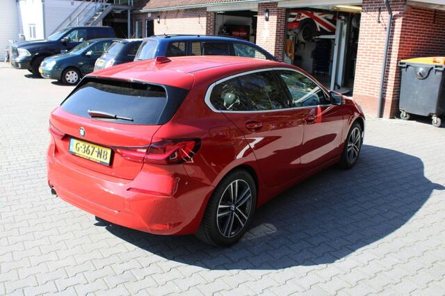 BMW 1-SERIE 118I Automaat 140Pk Executive Editon
