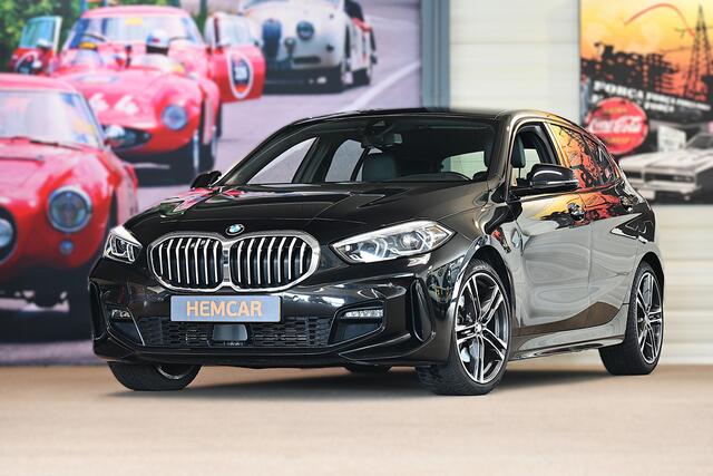 BMW 1-SERIE 118i High Executive NL auto / Leer / clima / navi